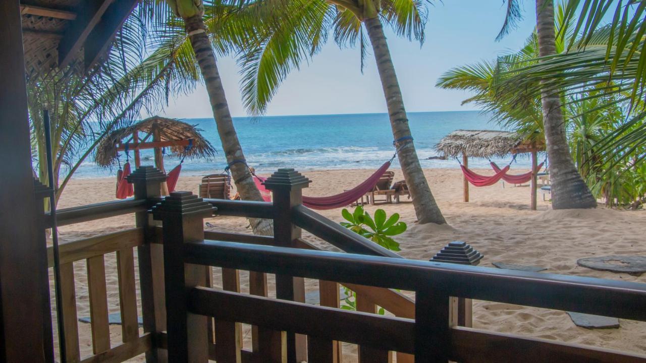 Ganesh Garden Beach Cabanas Tangalle Exterior foto