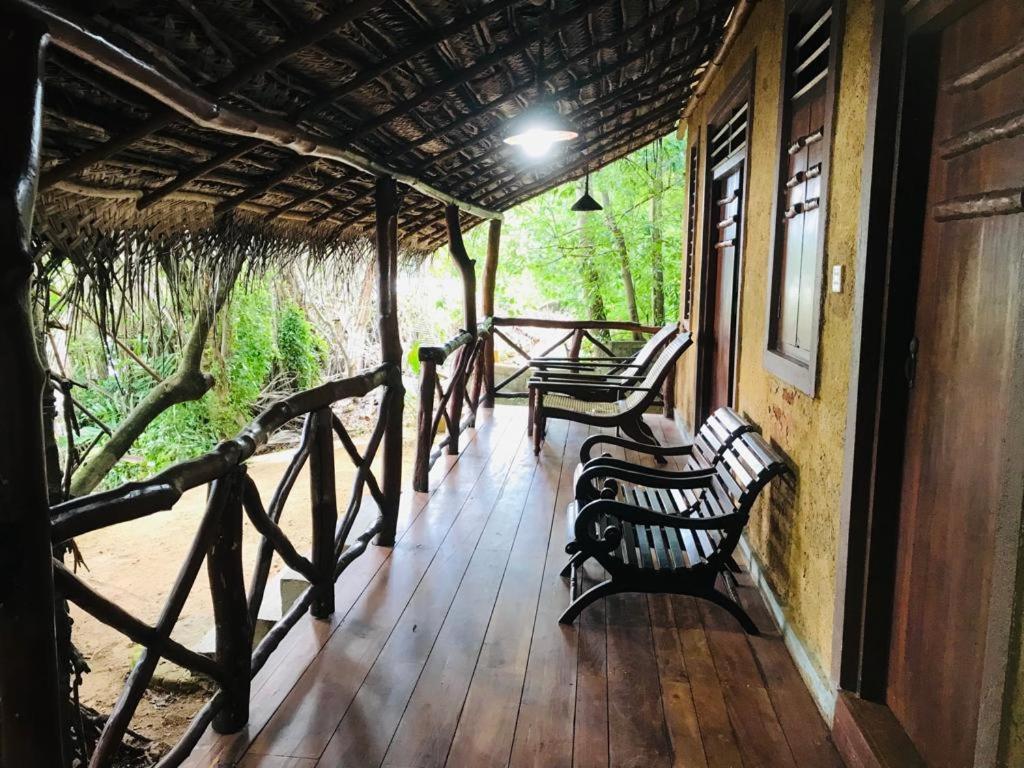 Ganesh Garden Beach Cabanas Tangalle Exterior foto