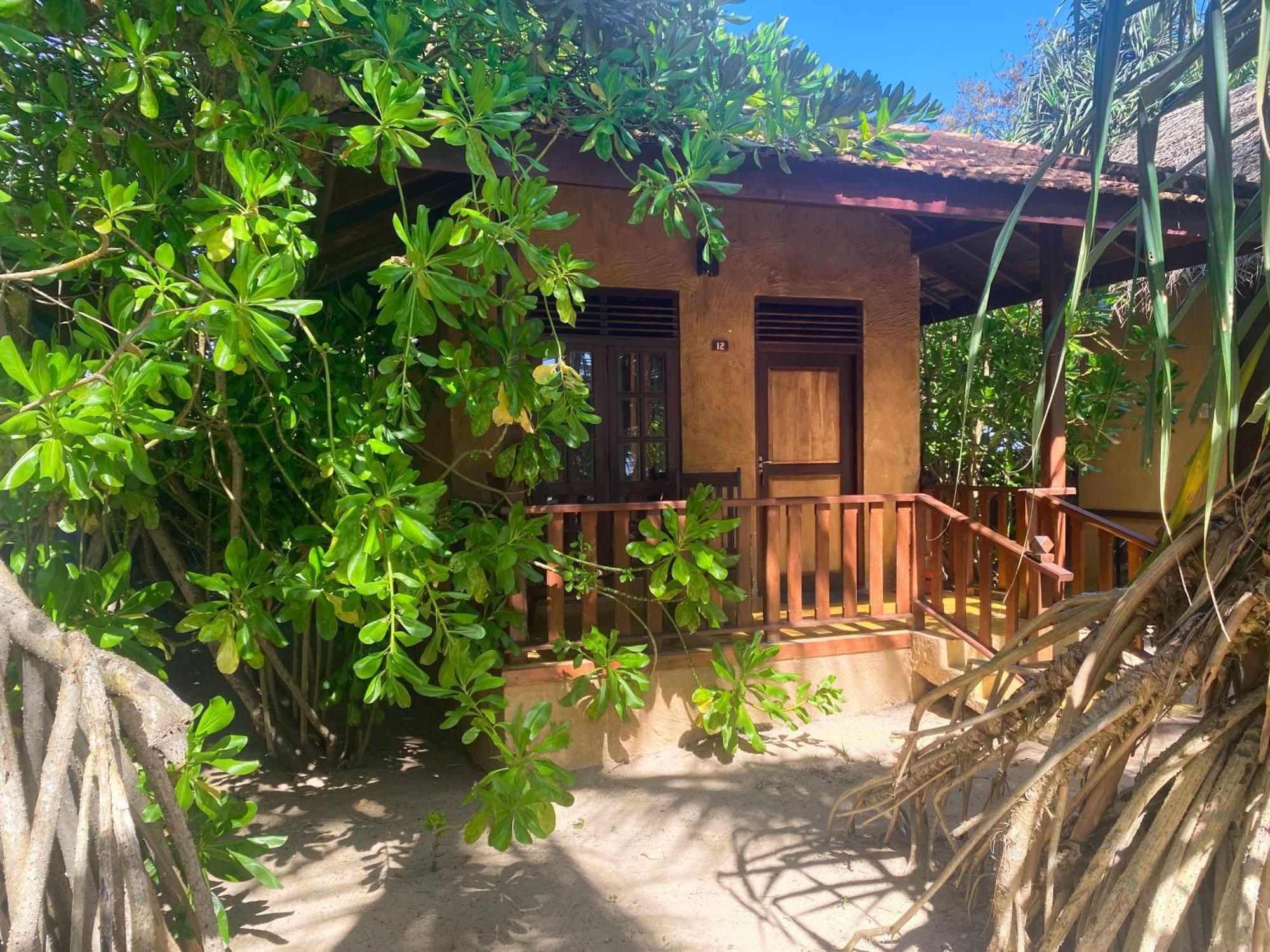 Ganesh Garden Beach Cabanas Tangalle Habitación foto